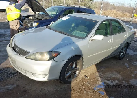 2005 Toyota Camry Se V6 from USA, damaged, VIN 4T1BA32K05U066968